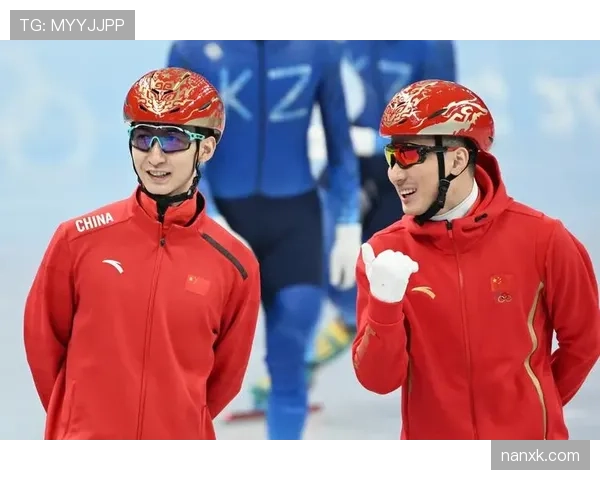 任子威训练完直接拎着冰桶回家泡脚？