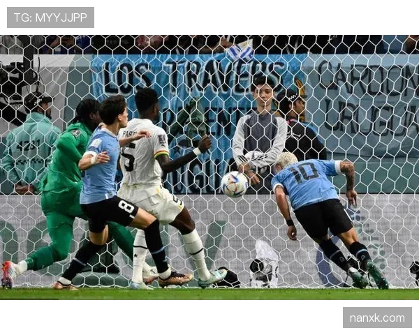 卡瓦尼与苏亚雷斯终结模式对比：后插上依赖与禁区持球倾向的分化